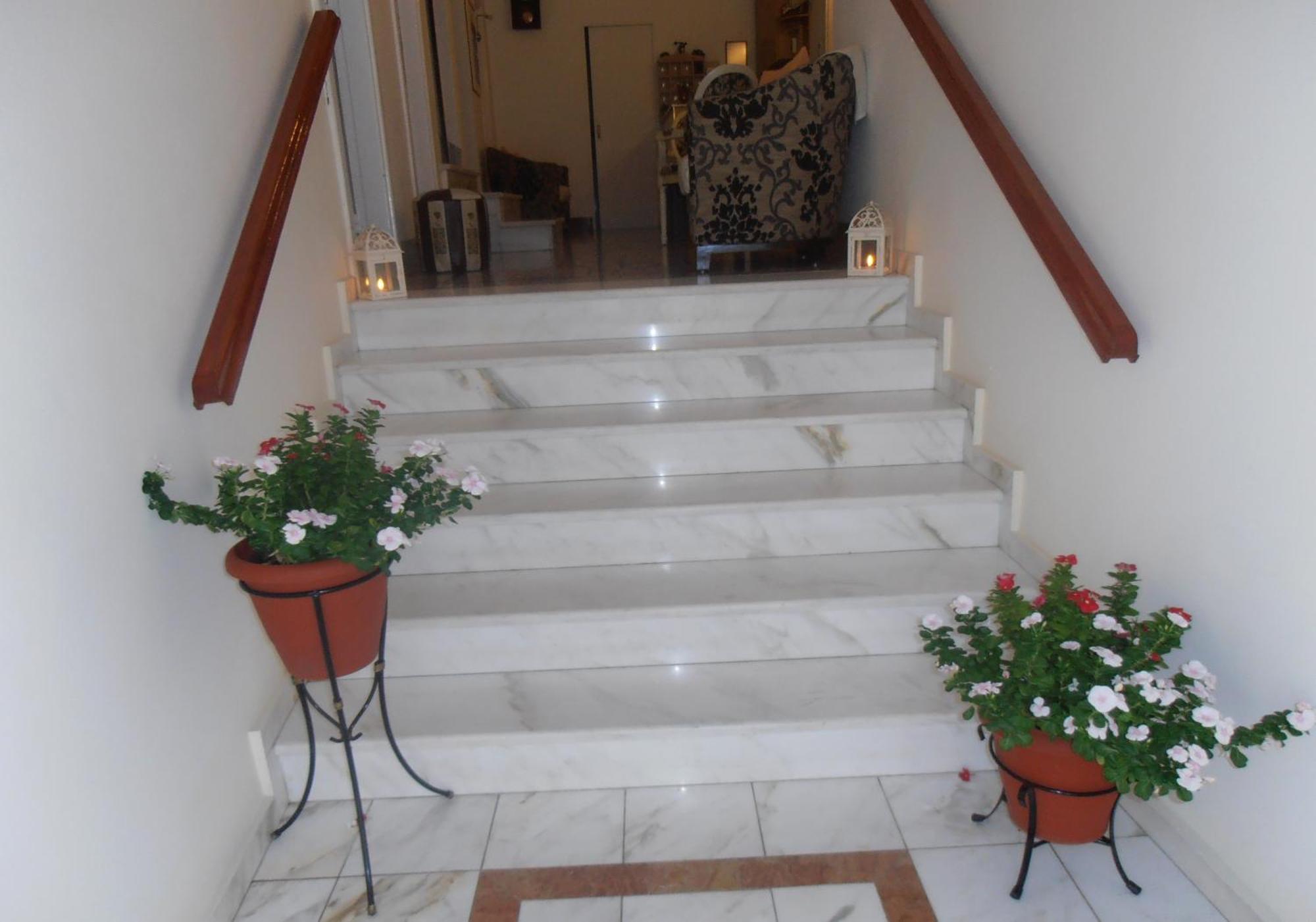 Hotel Bretagne 2*